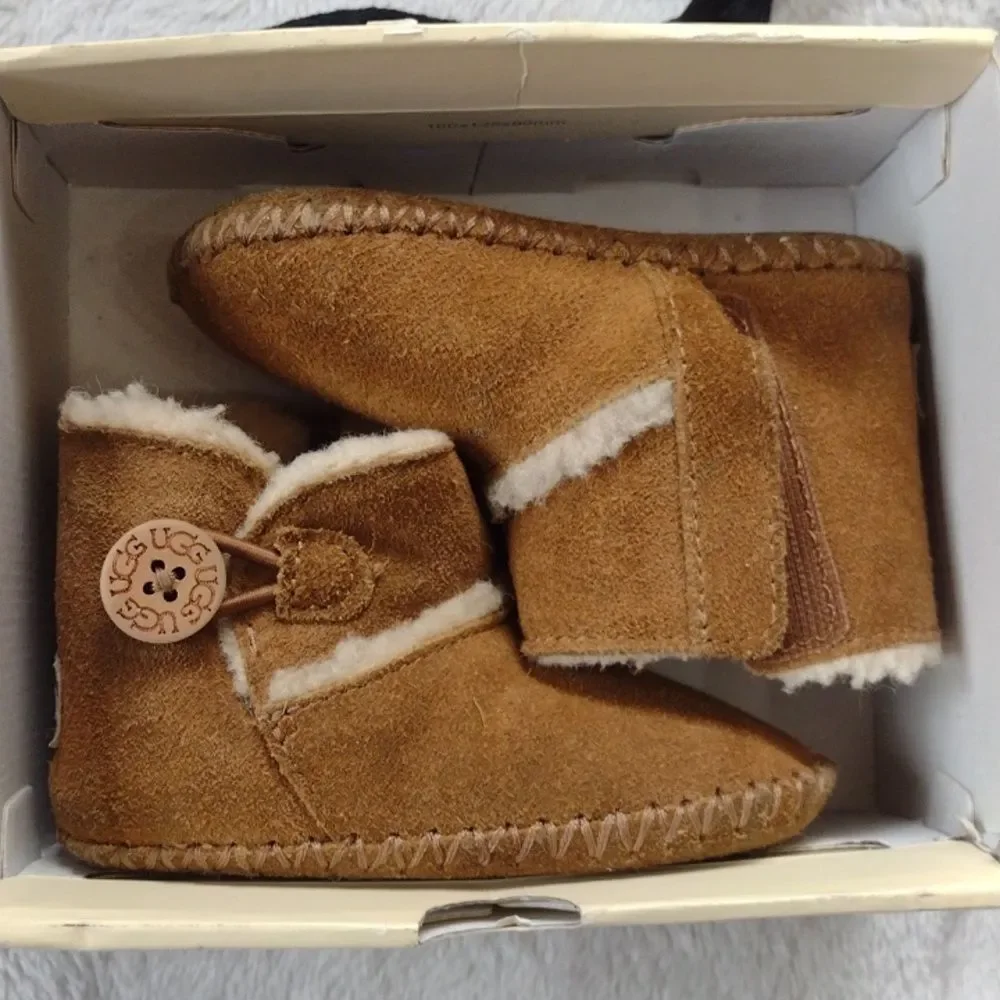 UGG Australia Infant Lemmy II Bootie Chestnut Suede Size 2/3